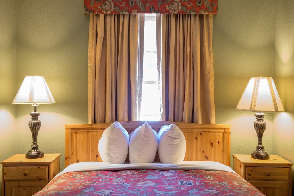 Old Town Inn 마운트크레스티드부트 외부 사진